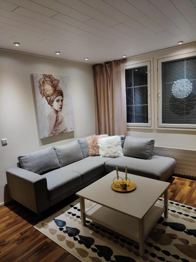 Arctic Circle Private 2nd Floor And Balcony *