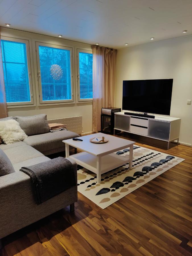 Arctic Circle Private 2nd Floor And Balcony Rovaniemi